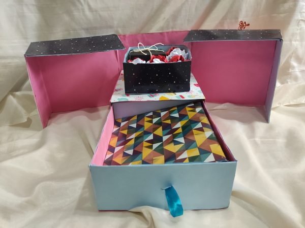Zupppy Customized Gifts Surprise gift box