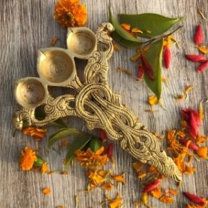 Zupppy handmade Online Brass Diya For Puja in India | Zupppy