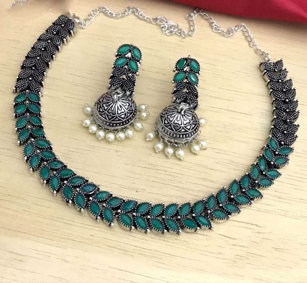 Zupppy Jewellery Kundan Pearl Set