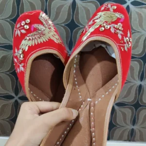 Zupppy Art & Craft Women’s Heavy Work Mojari Jutti – Elegant Ethnic Footwear by Nakh Brand