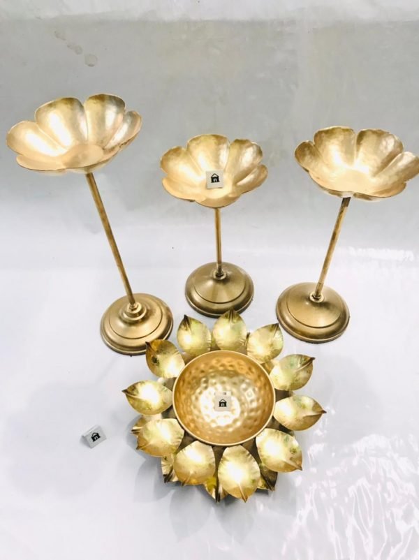 Zupppy Diyas & Candles Stylish Candle Stand Online in India | Zupppy