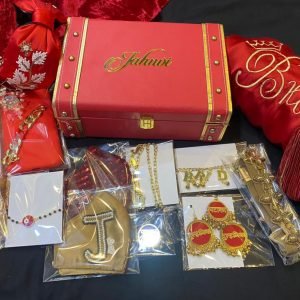 Zupppy Customized Gifts UNIQUE CUSTOMISED BRIDAL HAMPER