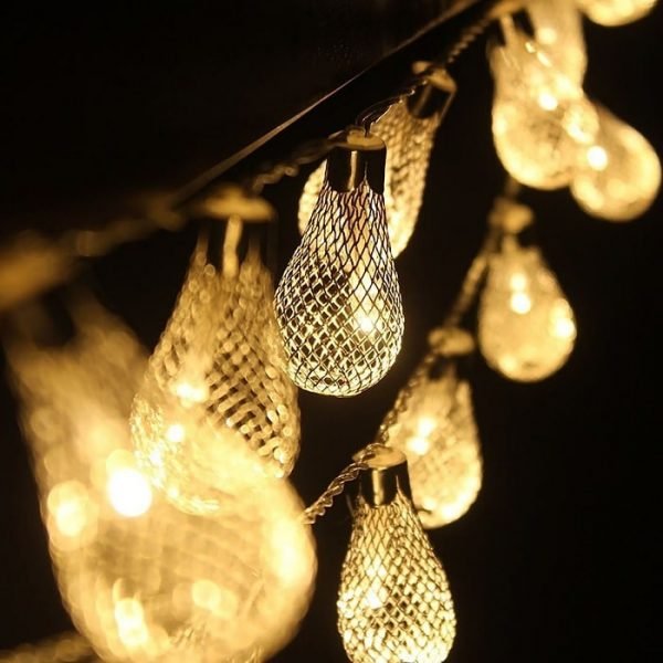 Zupppy Art & Craft Bee LED Light – 16 Lamps: Illuminate Your Space with Warm, Eco-Friendly Glow