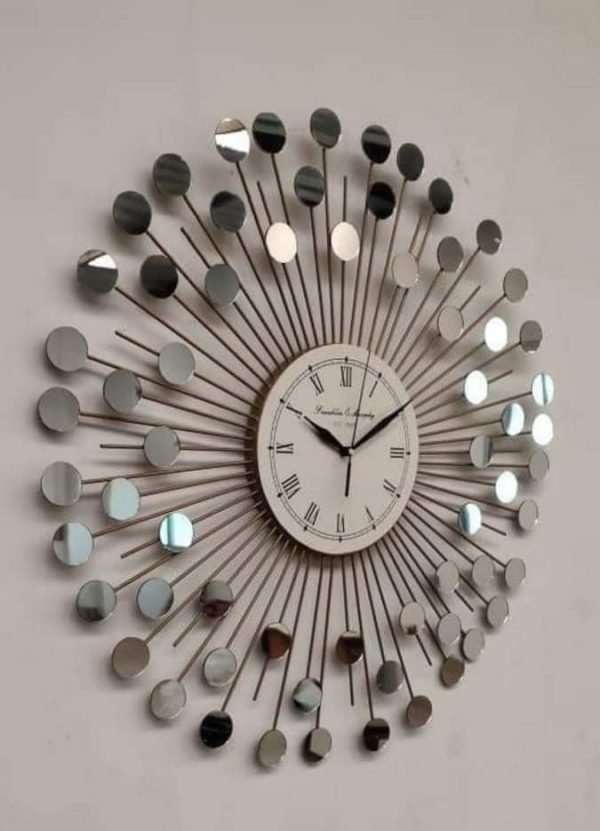 Zupppy Home Decor Elegant Metal Glass wall clock