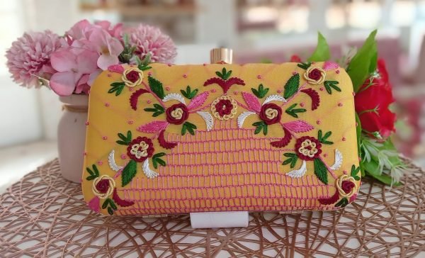 Zupppy Accessories Stylish Handwork Clutches Online