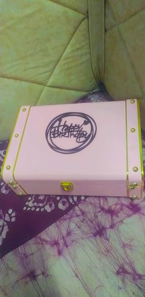 Zupppy Customized Gifts Unique Trunk Box Online in India | Zupppy |