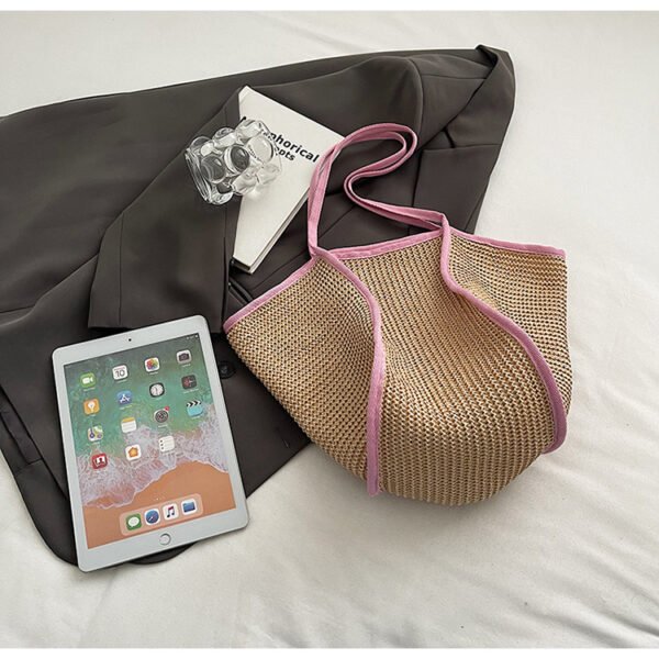 Zupppy Accessories Trendy One-Shoulder Straw Woven Handbag – Eco-Friendly Style for All Occasions