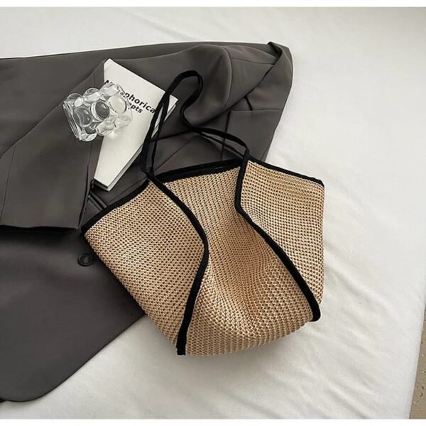 Zupppy Accessories Trendy One-Shoulder Straw Woven Handbag – Eco-Friendly Style for All Occasions