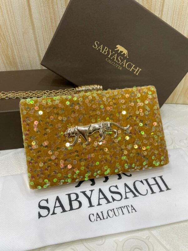 Zupppy Accessories Sabyasachi Clutch – Premium Replica (Showroom Model)