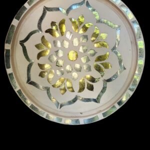 Zupppy Customized Gifts Thikri Glass Panel –Handcrafted Elegance for Timeless Interiors