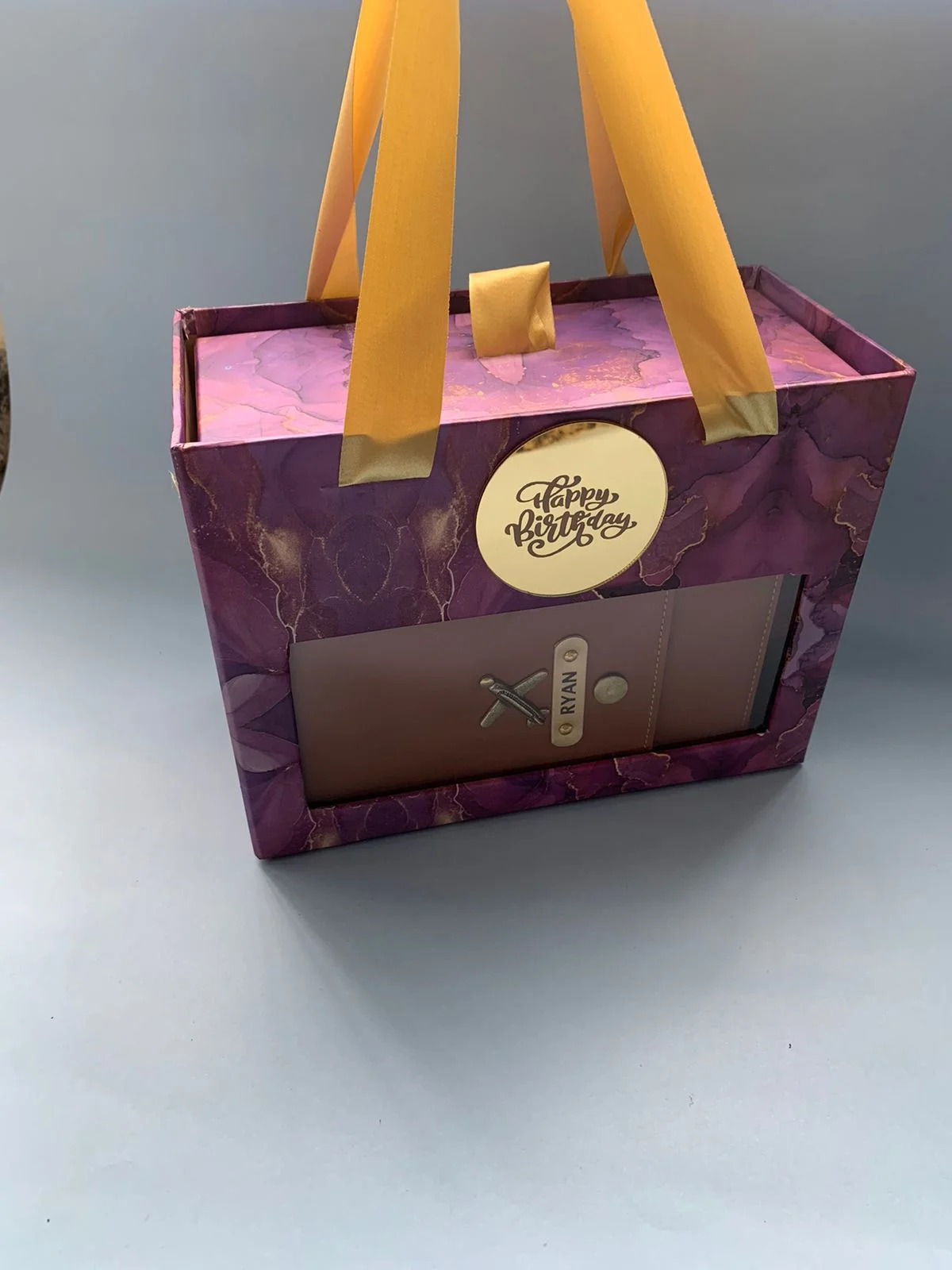 Premium Customizable Gift Hamper with Luxury Basket – ₹1450/- - Image 2