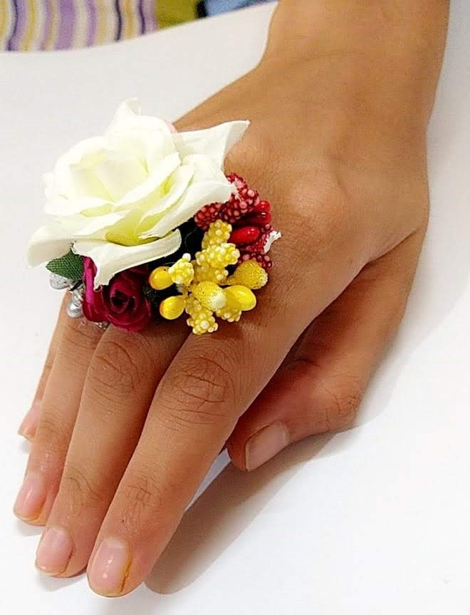 Best adjustable floral ring Online in India | Zupppy